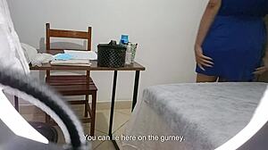 can the gynecologist resist the patient during exam, or will they have sex?