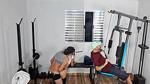 Exclusivo traicao na academia esposa fode pelas costas do corno