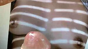 handjob tribute in car with cumshot