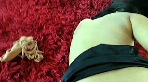 Tia Cachonda Me Regala El Ultimo Celular Que Salio Y En Agradecimiento La Penetro En Cuatro