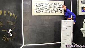 masturbating facial slut