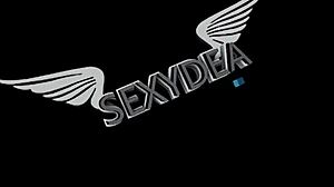 sexydea fucks dildo outdoor and squirts cum