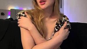 Fingering the best pussy you've ever seen