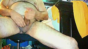 Turning Me On With Big Cock Flashing And Masturbation