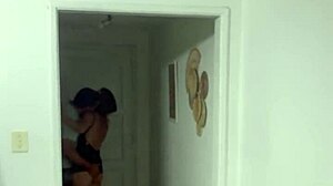 belinha gives pussy and gets cum inside