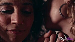 Want to see girls' date turn into restaurant sex with the waiter