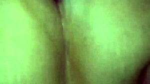 dandole por el culo a mi vecina madura