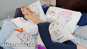 DIXIE LYNN'S TANTRUM SOOTHED BY 2 COCKS IN HER MOUTH - REALITY KINGS