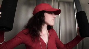 zaylen skye as a teen babysitter in action