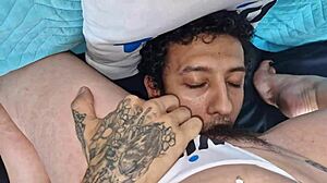 Novinha Cachorra Se Tremendo Toda Gozando No Pau Preto