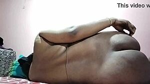 Erotic Massage Teaches Sexy Techniques from India