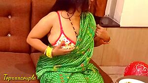 Desi bhabhi invited to hotel for intense session