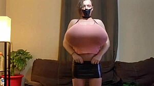 Shanneltrav massive boobs bouncing wildly