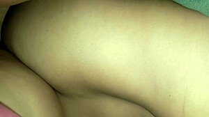 Main Ke Rumah Teman Mala Di Ajak Istrinya Ngentot