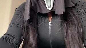 uma gata preta passando na sua telinha nessa sexta 13 vem assistir a vers�o safadinha desse v�deo que acabei de postar no vip