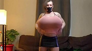 Shanneltrav massive boobs bouncing wildly