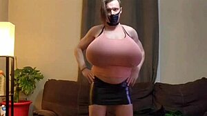 Shanneltrav massive boobs bouncing wildly