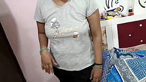 i caught my stepsister romancing the servant and blackmailed her for doggystyle fucking