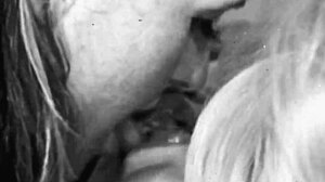 Vintage Pussy Eating Lesbians