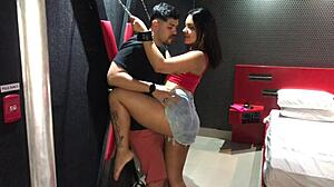 fetiche realizado fudendo amarrada