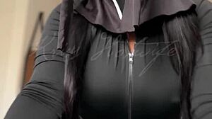 uma gata preta passando na sua telinha nessa sexta 13 vem assistir a vers�o safadinha desse v�deo que acabei de postar no vip