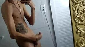 Vazou vídeo do thiagokelton punhetando