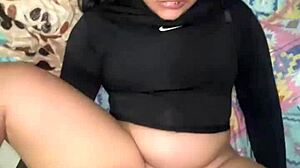 Despierto A Mi Hermanastra Para Folllarmela