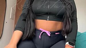 uma gata preta passando na sua telinha nessa sexta 13 vem assistir a vers�o safadinha desse v�deo que acabei de postar no vip