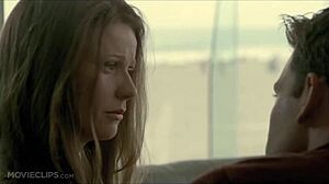 Indian Girl Bounces In Hd Movie Clip!