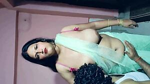 sasural mein bhabhi ke saath masti