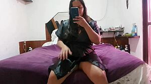 I Love Married Men, I Get So Wet!