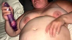 i relax with vibrator as bbw