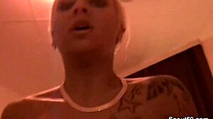 geile nutte im hamburger puff fickt einfach ohne gummi rum