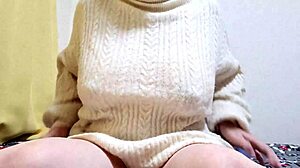 married woman plays with her pussy in a nasty way, full video on xvideos