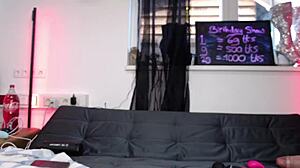 Heet En Hongerig Siswet19 Laat Haar Strakke Kontje Verwennen Met Dildos En Anale Actie Op Https Camrecordings Me Siswet19