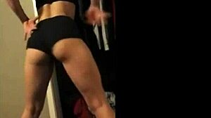 White Girl Shakes Fit Booty Twerk - Can You Resist?