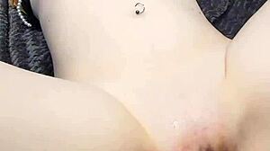 Portrait Video Amateur Close Up