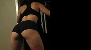 White Girl Shakes Fit Booty Twerk - Can You Resist?