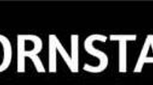 Teen Discovers Free Use Couple As Roommates: April Olsen And Gianna Dior