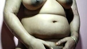 my friend mosi sucked my cock and fucked pussy