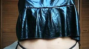 hayami - update 17 - cachonda tocandose la panocha - jun 30 2025