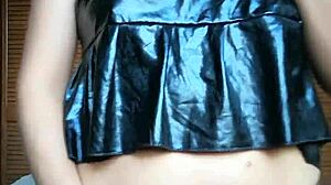 hayami - update 17 - cachonda tocandose la panocha - jun 30 2025