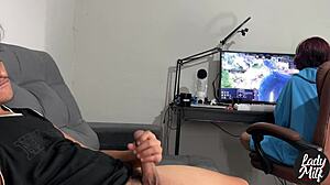 Peguei Ele Batendo Punheta Enquanto Eu Estava Jogando O Que Acha Que Eu Fiz?