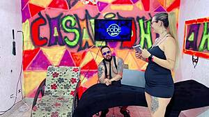 The Fode Diguinha Dj Chupo Muito A Buceta Da Atriz Niikki At� Fica Com A Boca Toda Molhada As Duas Fizeram Uma Suruba De Peitos Na Tela