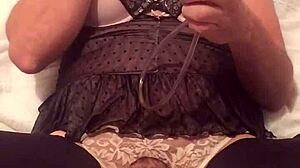 pissing player game session