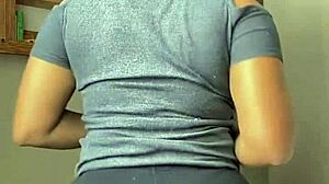 I share my Latina style in tight leggings as a teen