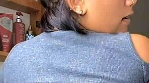 I share my Latina style in tight leggings as a teen