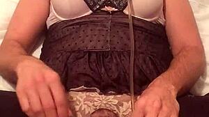 pissing player game session