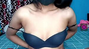Indian girl live sex video