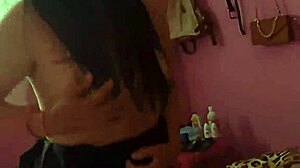 Me Encanta Cabalgar Mi Almohada Y Tocarme Bien Rico Mi Vagina Rosadita!